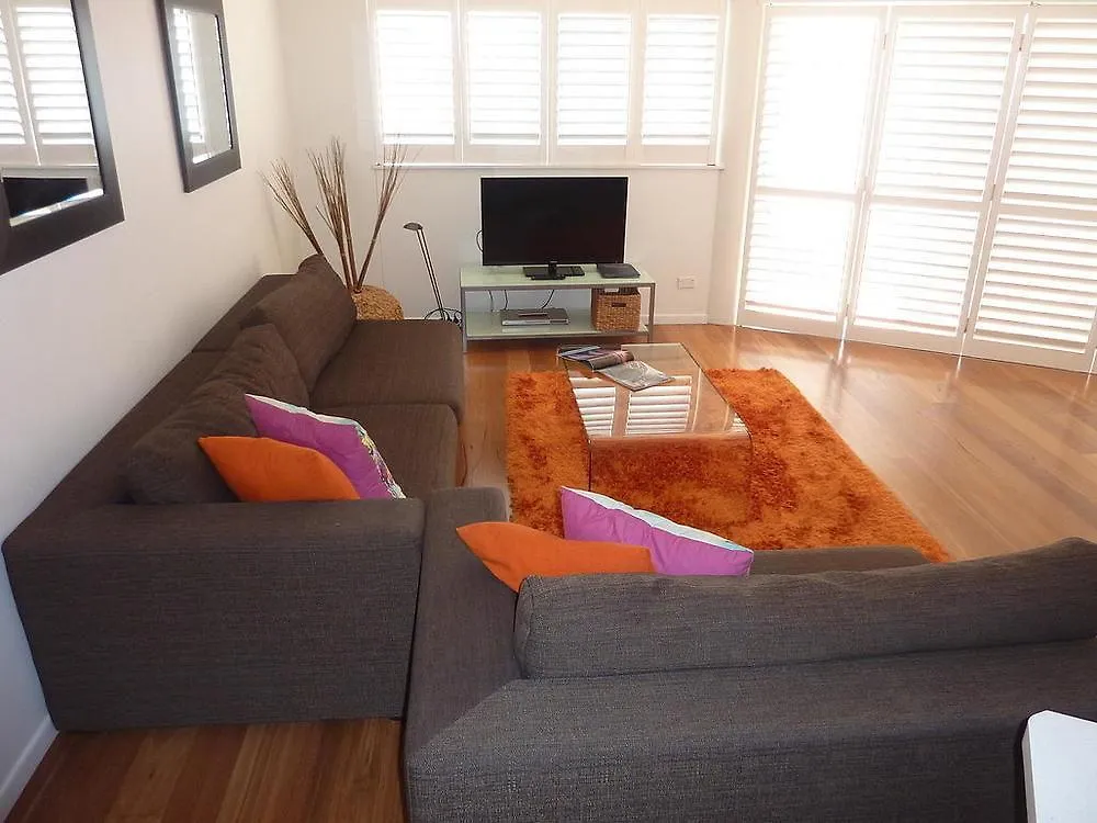 Aparthotel Kings Bay Apartments Caloundra